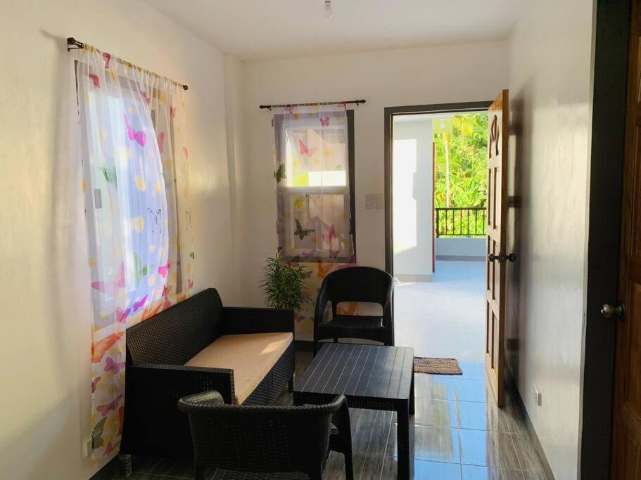 Romblon Transient House Lejlighed Eksteriør billede